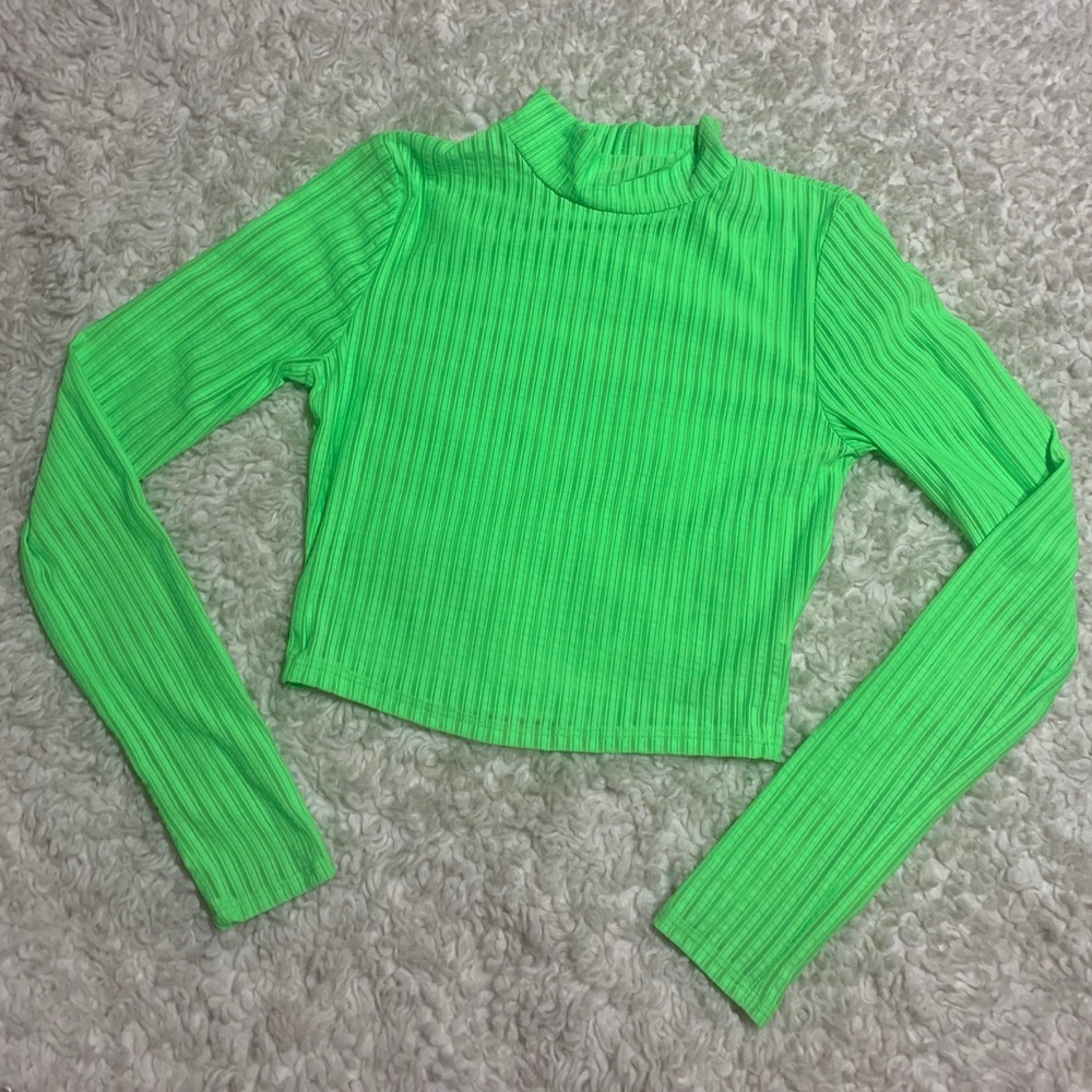 🔥5/$25 Forever21 Green Long Sleeve Crop Top SM